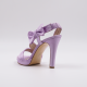 Χειροποίητο νυφικό πέδιλο σε λιλά κρεπ σατέν ύφασμα