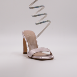 Χειροποίητο πέδιλο σε ροζ μεταλλικό δέρμα 