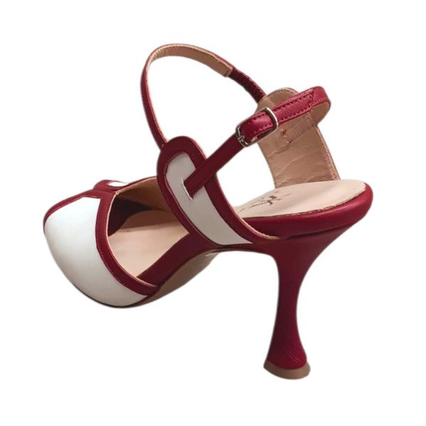 Χειροποίητο νυφικό πέδιλο από δέρμα σε λευκό και κερασί