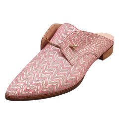 Ξώφτερνο ροζ μοκασίνι χειροποίητο με γεωμετρικά μοτίβα