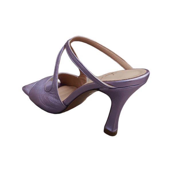 Xειροποίητο νυφικό mule πέδιλο σε λιλά μεταλλικό δέρμα