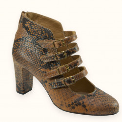 Χειροποίητο μποτάκι μέχρι τον αστράγαλο με λουράκια σε δέρμα τύπωμα φιδιού