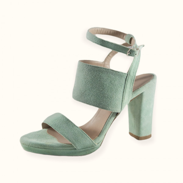 Χειροποίητο πέδιλο με καστόρι δέρμα στο χρώμα της μέντας