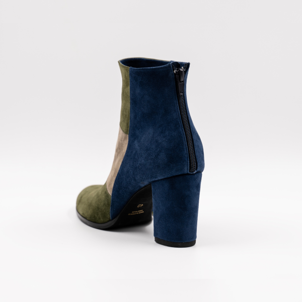 Χειροποίητο καστόρι μποτάκι μέχρι τον αστράγαλο, σε συνδυασμό τριών χρωμάτων 