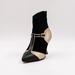 Χειροποίητο μποτάκι αστραγάλου, συνδυασμός μαύρου δέρματος με μαύρο καστόρι και χρυσό γκλίτερ ύφασμα 