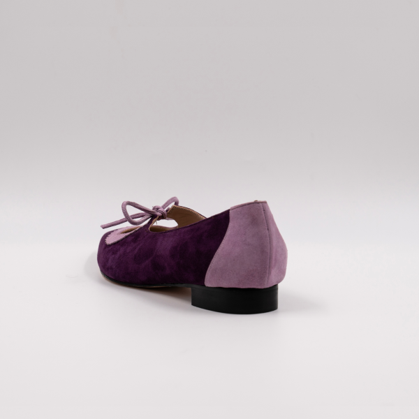Χειροποίητο φλατ παπούτσι σε συνδυασμό λιλά και μωβ καστόρι